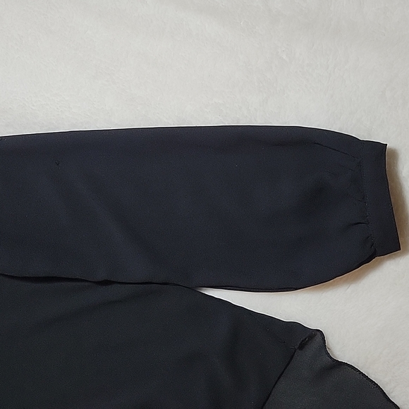 MAX STUDIO SHEER HI-LO TOP - Picture 4 of 13